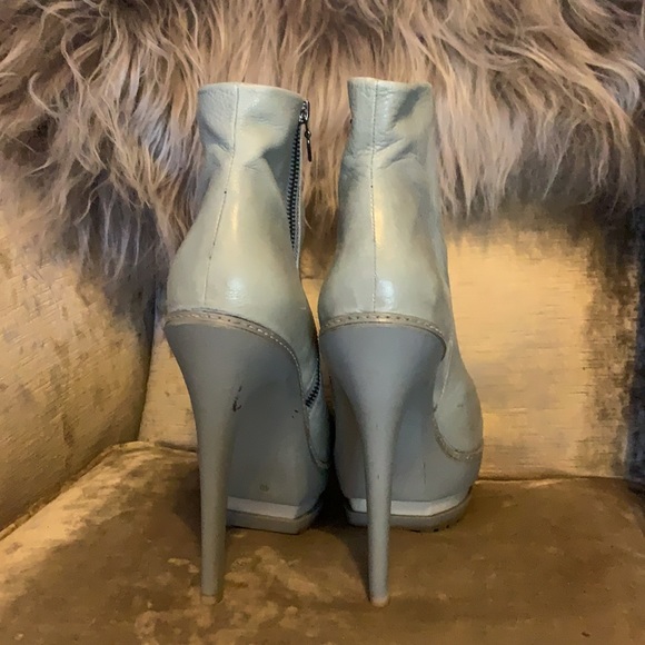 Authentic Herve Leger boots - Picture 4 of 8